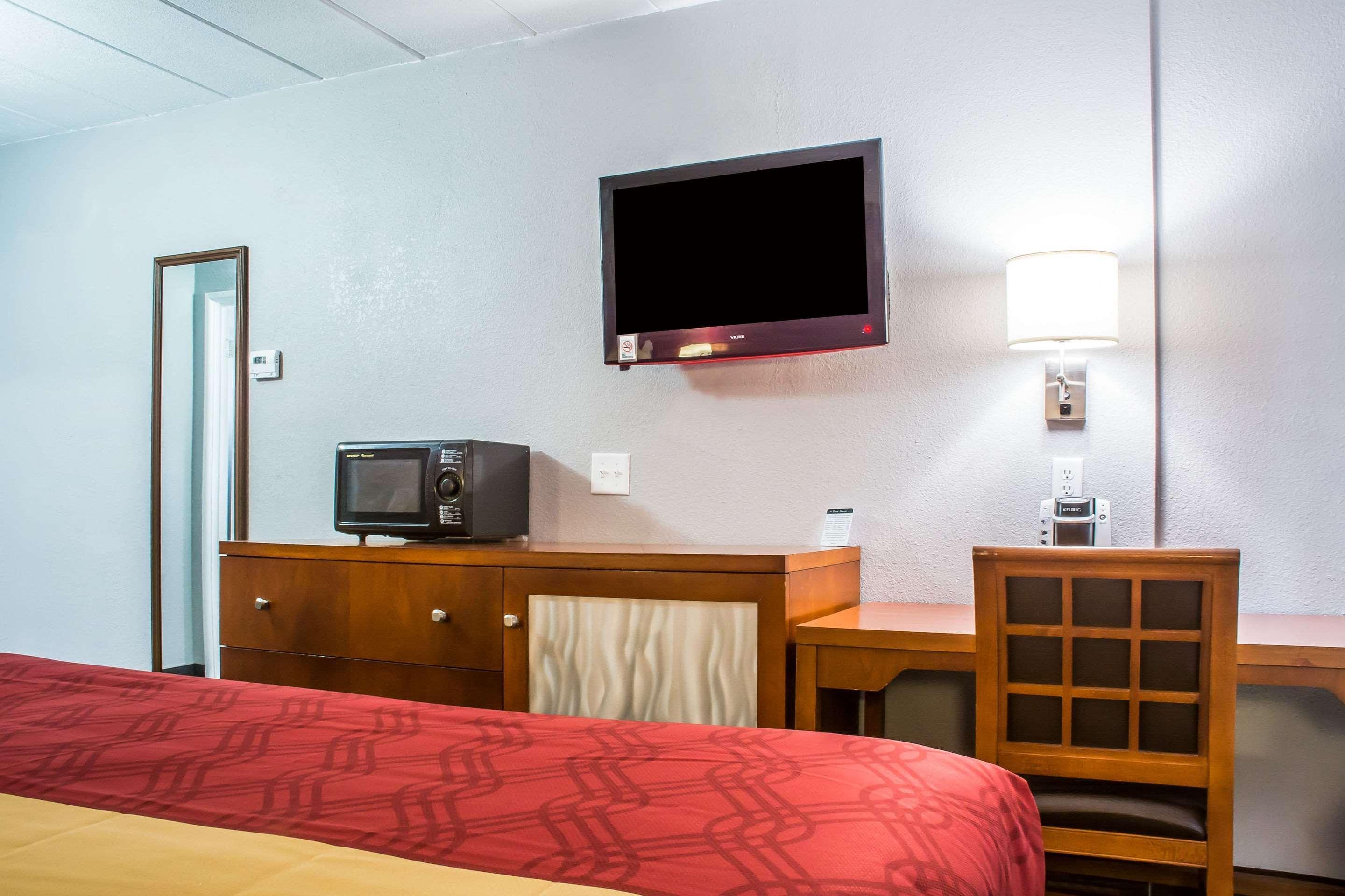 Econo Lodge Brockport Exterior foto